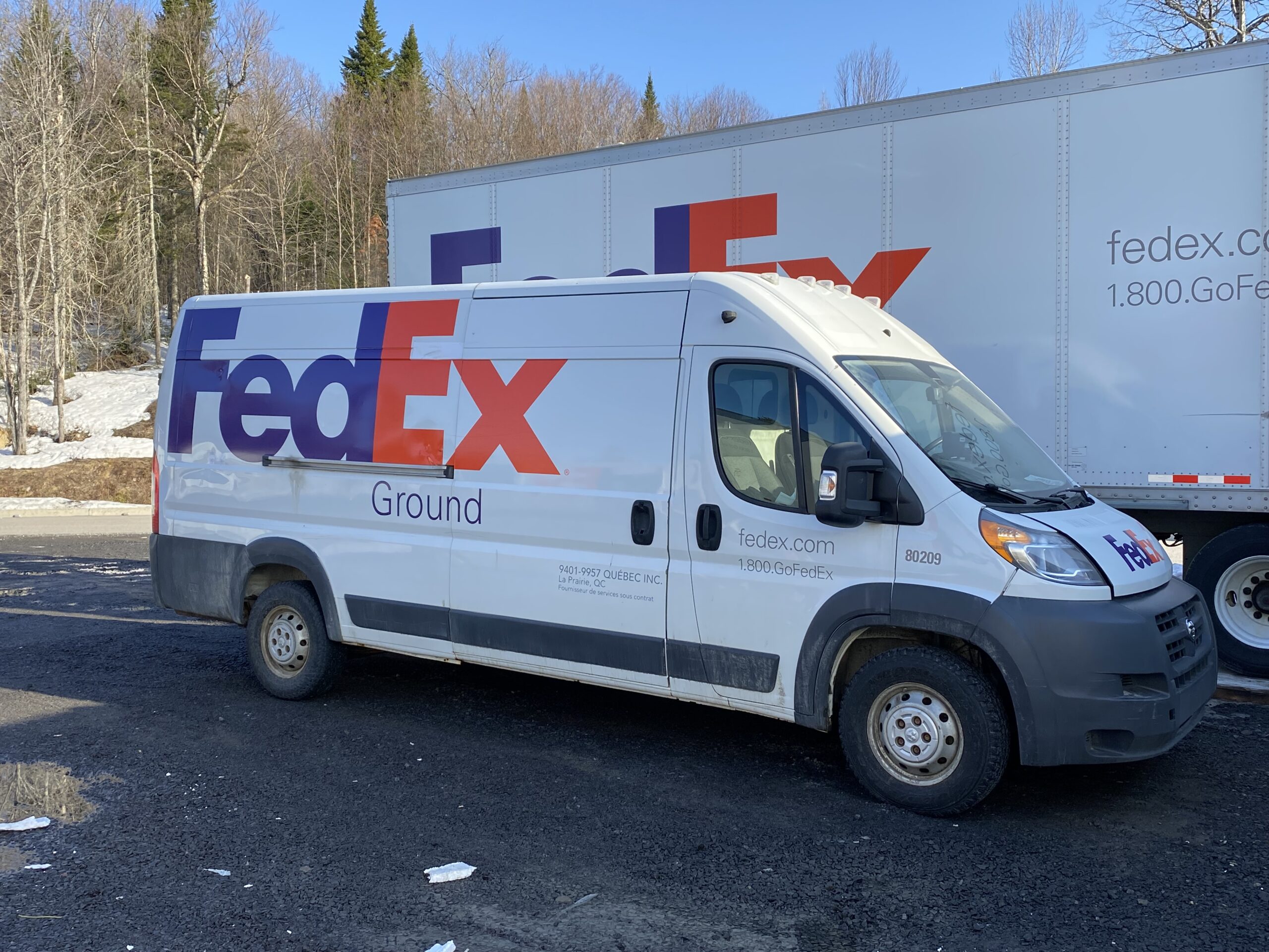 Business with 3 profitable well-established FedEx routes in the North Shore of Montreal