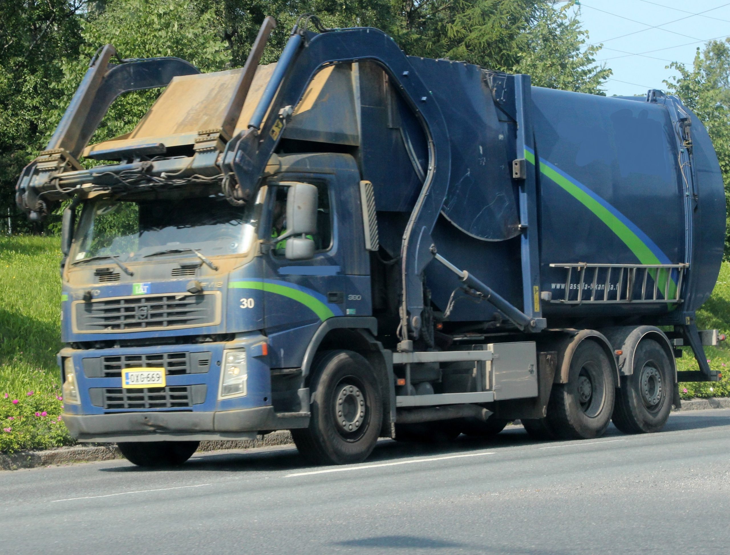 Garbage Recycling and Waste Management Business for Sale in Ontario, Canada
