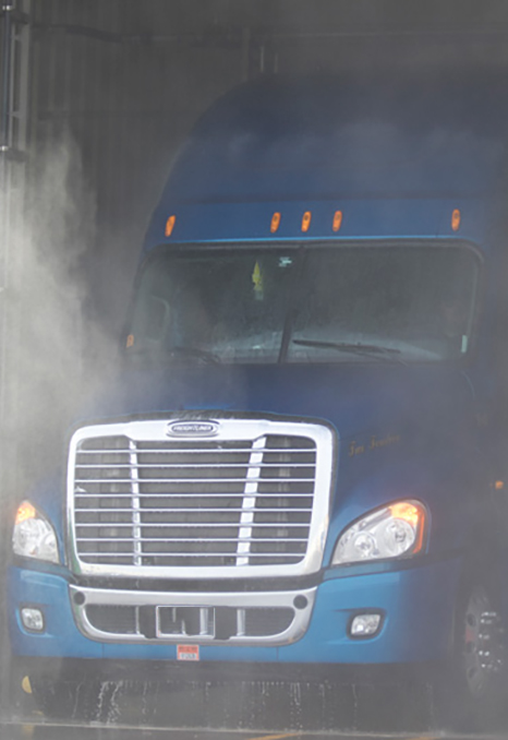 Heavy Truck and Trailer Wash with Transport Service
