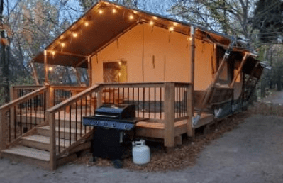 Seasonal recreational business on Lake Diefenbaker