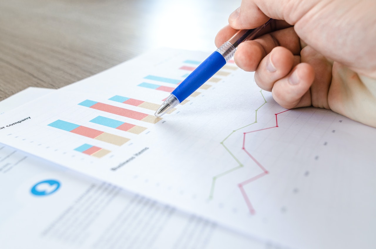 Determining the value of a business for sale in Sudbury.