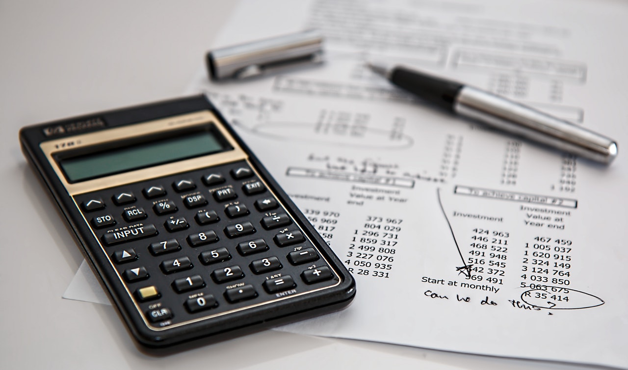 Top financial factors when you buy a business in Canada.