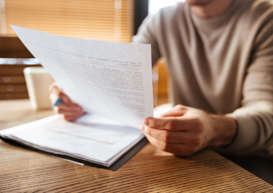 Minimize risks when selling a business in Canada.