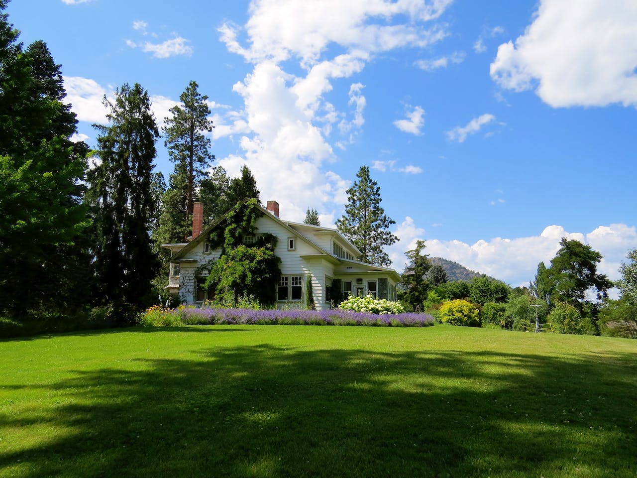 Profitable and Reputable Full-Service Maintenance Company for Sale in Eastern Ontario