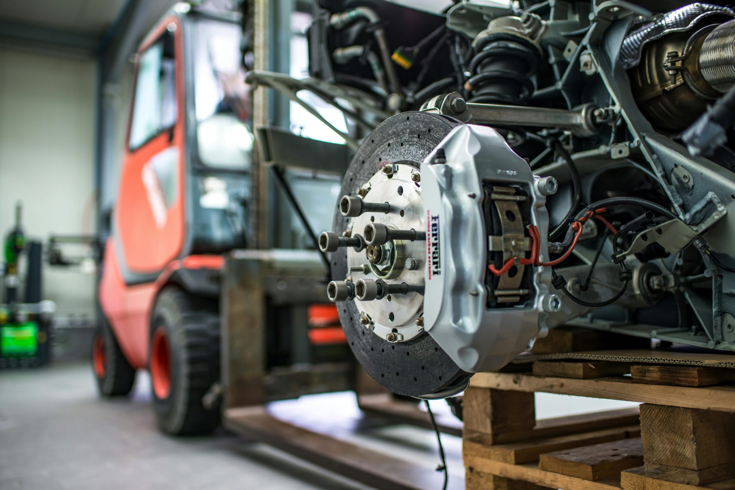 Established Multi-Sector Auto & Equipment Parts Store in Eastern Ontario