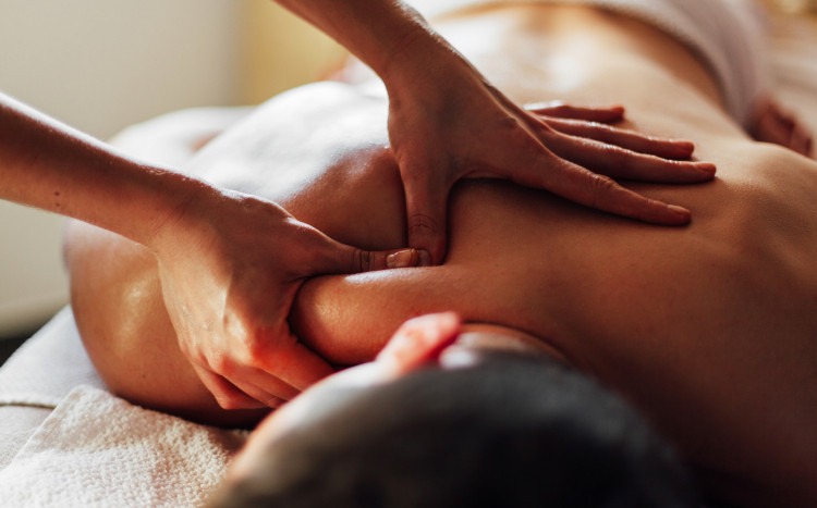 $80,000.00 Vendor Financing! – Established Health and Wellness Clinic